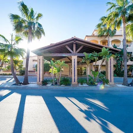 Wyndham Residences Costa Del Sol 3* פואנגירולה