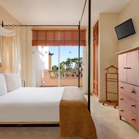 Wyndham Residences Costa Del Sol מלון דירות