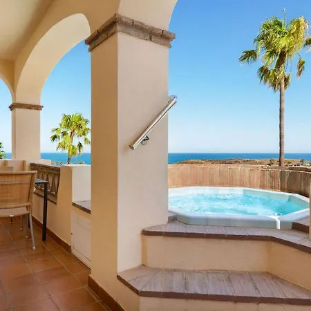 Wyndham Residences Costa Del Sol מלון דירות פואנגירולה