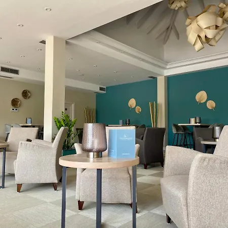 מלון דירות Wyndham Residences Costa Del Sol 3*