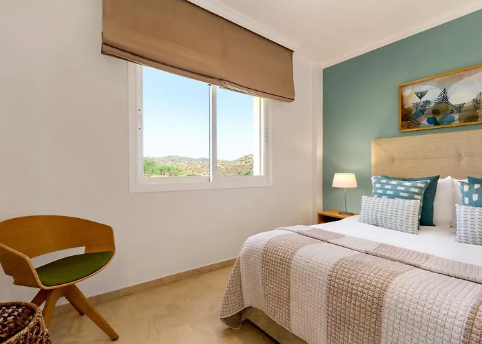 Ξενοδοχείο με διαμερίσματα Wyndham Residences Costa Del Sol 3*